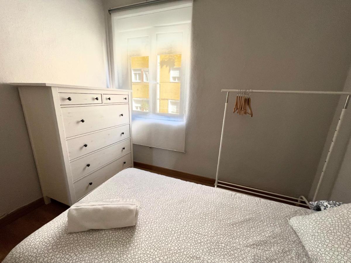 Puertu Chicu Con Plaza De Garaje Privada Llanes